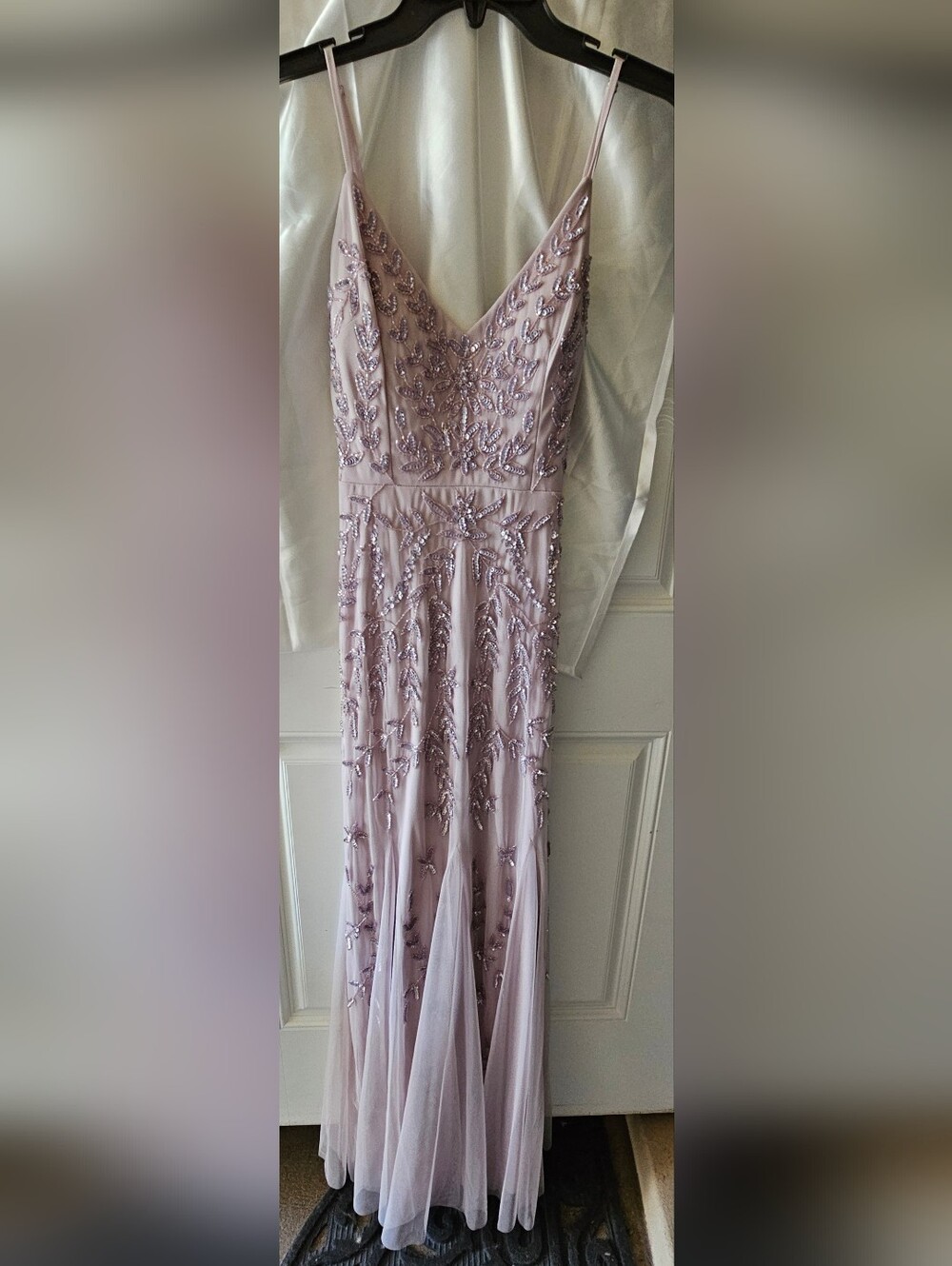 Marina Lavender Beaded Sequin Formal V-Neck Gown Size S NWT - Picture 7 of 13